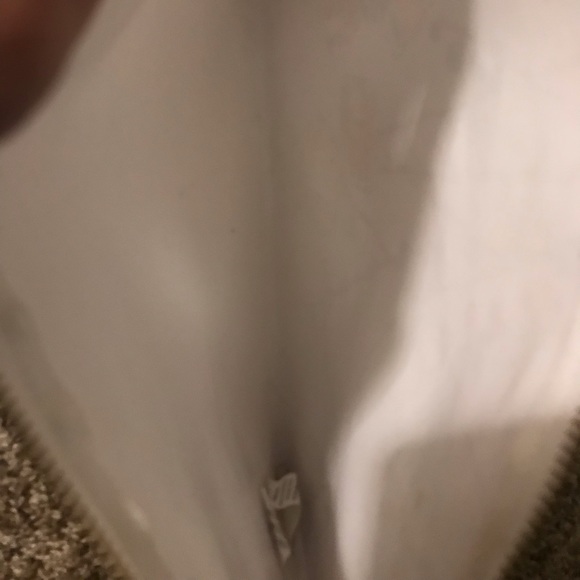 Lilly Pulitzer pick me up pouch - Picture 4 of 5